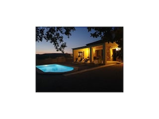 Villa Saint-Laurent-de-Carnols  38