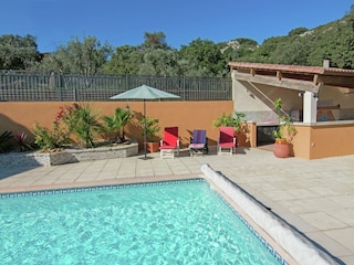 Villa Sernhac Enregistrement extérieur 3