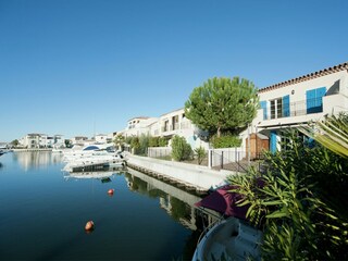 Villa Aigues Mortes Buitenaudio-opname 8