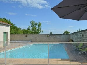 Holiday house Villa in Saint-Privat-de-Champclos with pool - Saint-Privat-de-Champclos - image1