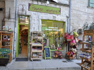 Maison de vacances Saint-Privat-de-Champclos Environnement 32