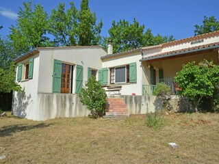 Casa de vacaciones Saint-Privat-de-Champclos Grabación al aire libre 7