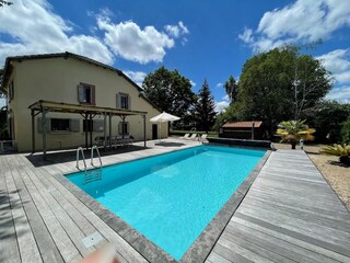 Villa Parleboscq Buitenaudio-opname 17