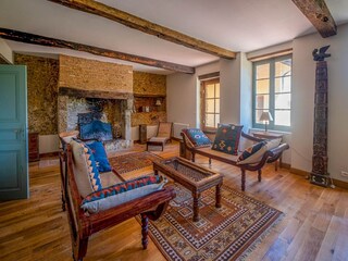 Villa Loubédat Features 13