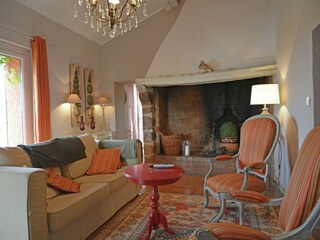 Villa Mas-de-Londres Features 22