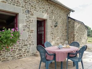 Holiday house Angenehmes Ferienhaus mit Garten - Baguer-Morvan - image1