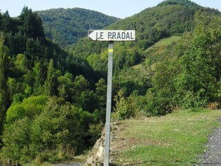 Holiday house Lavaudieu Environment 20