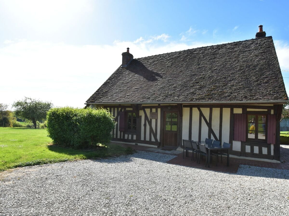 Ferienhaus Grandchamp Außenaufnahme 1