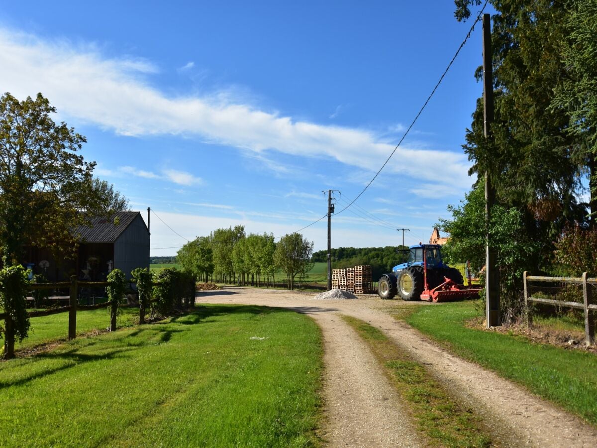 Ferienhaus Grandchamp Umgebung 29