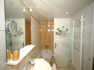 Holiday house Yèvre-la-Ville Features 24