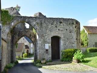 Casa de vacaciones Yèvre-la-Ville Entorno 32