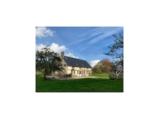 Maison de vacances La Chapelle-Urée Enregistrement extérieur 4