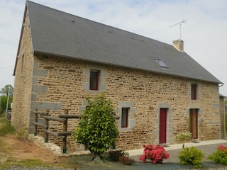 Cottage La Chapelle-Urée Außenaufnahme 4