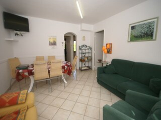Ferienhaus Vic-sur-Seille Ausstattung 1