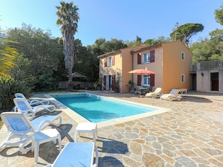 Vakantiehuis Bormes-les-Mimosas Buitenaudio-opname 5