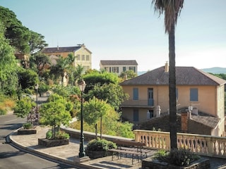 Holiday house Bormes-les-Mimosas Environment 25