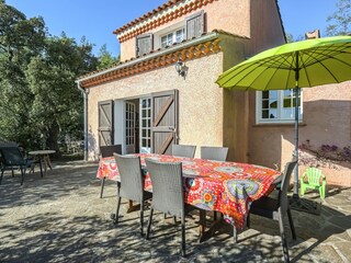 Vakantiehuis Bormes-les-Mimosas Buitenaudio-opname 8
