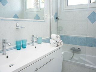 Villa Les Issambres Features 28