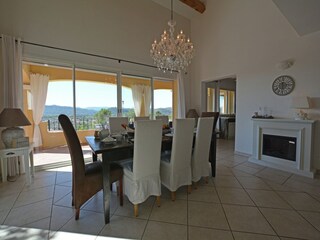 Villa Vidauban Features 25