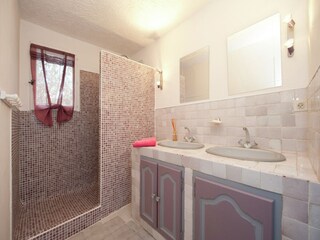 Holiday house Bagnols-en-Forêt Features 22