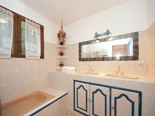 Holiday house Bagnols-en-Forêt Features 22
