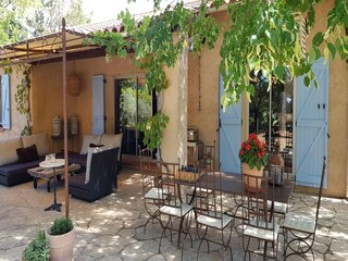 Villa Aups Buitenaudio-opname 12