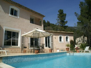 Villa Bargemon Buitenaudio-opname 2