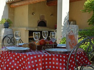 Villa Carpentras Buitenaudio-opname 12