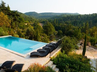 Villa Apt Outdoor Recording 15