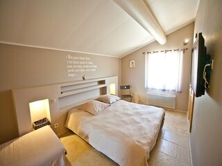 Villa Apt Características 15