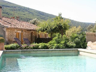 Maison de vacances Lacoste Enregistrement extérieur 2
