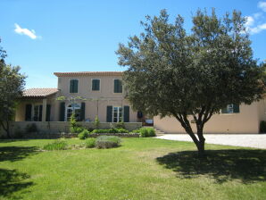 Villa moderna a L'Isle-sur-la-Sorgue con piscina - Saumane de Vaucluse - image1