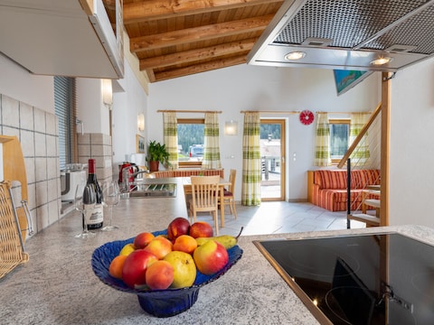 Ferienwohnung Haus Larix