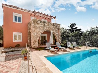 Villa Vrises Buitenaudio-opname 1