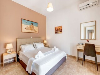 Villa Vrises Caratteristiche 17