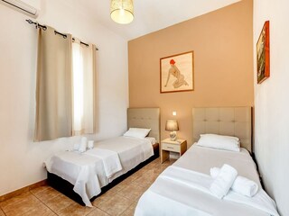Villa Vrises Features 25