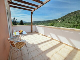 Villa Vrises Outdoor Recording 3