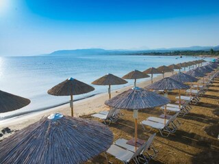 Villa Vrises Entorno 38