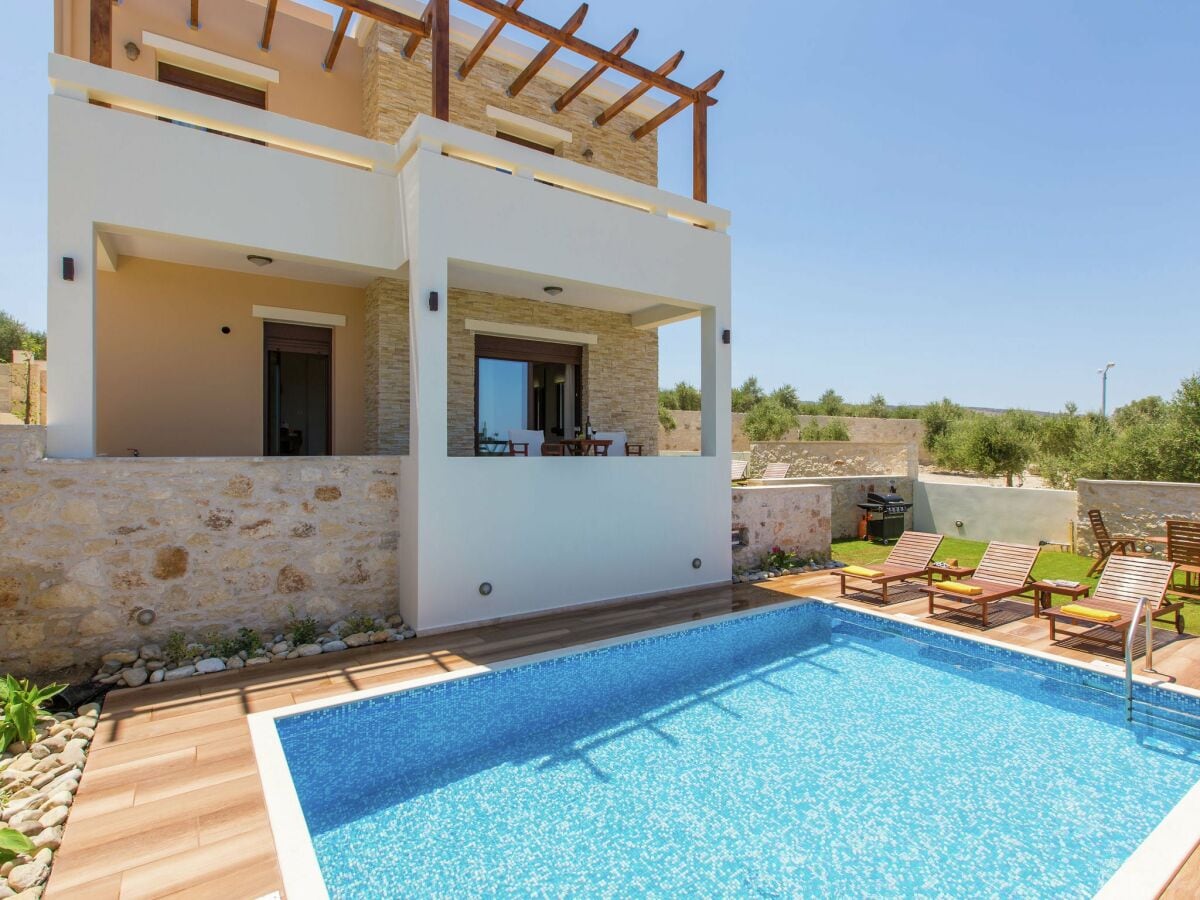 Villa Viran Episkopi Außenaufnahme 3