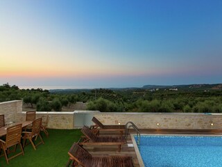 Villa Viran Episkopi Buitenaudio-opname 15
