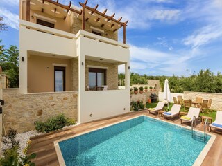 Villa Viran Episkopi Buitenaudio-opname 16