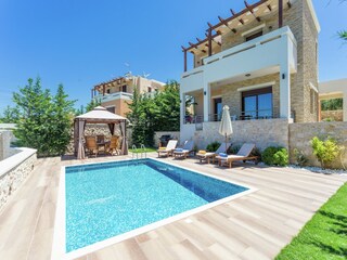 Villa Viran Episkopi Grabación al aire libre 15