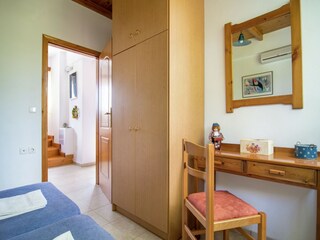 Villa Lefkogia Features 24