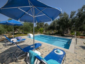 Casa per le vacanze Spaziosa villa con vasca idromassaggio a Sfakaki - Asteri - image1