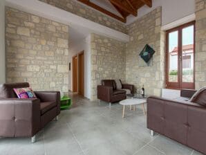 Boutique-Villa in Arkadi mit Pool und Liegestühlen - Kyrianna - image1