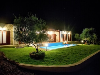 Villa Kirianna Outdoor Recording 17