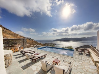 Villa Tourlos Außenaufnahme 8