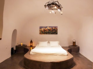Villa Megalochori (Santorini) Features 31