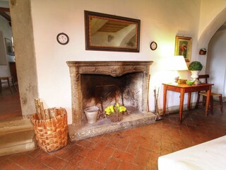 Farmhouse Rufina Features 9