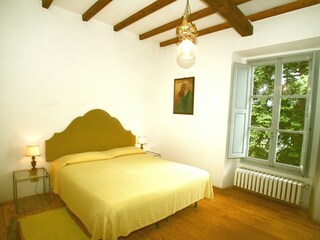 Farmhouse Rufina Features 17